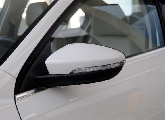 速腾 2014款 1.6L 手动舒适型 外观细节类   外后视镜