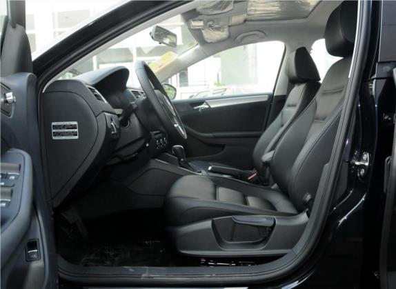 速腾 2014款 1.6L 自动舒适型 车厢座椅   前排空间