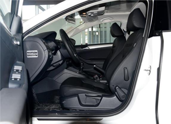 速腾 2014款 1.4TSI 手动豪华型 车厢座椅   前排空间