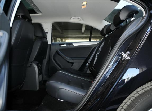速腾 2014款 1.4TSI 自动豪华型 车厢座椅   后排空间