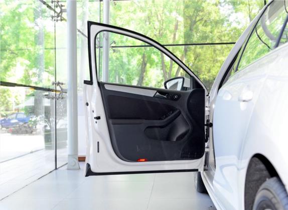 速腾 2014款 1.4TSI 蓝驱版 车厢座椅   前门板