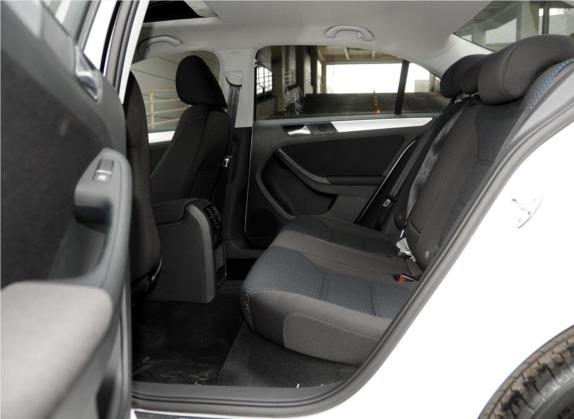 速腾 2014款 改款 1.4TSI 蓝驱版 车厢座椅   后排空间