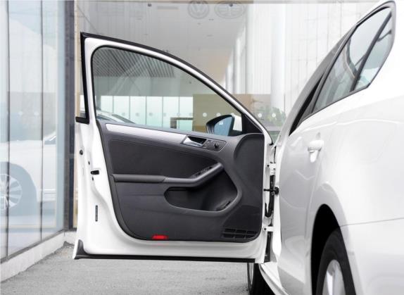 速腾 2014款 改款 1.6L 自动时尚型 车厢座椅   前门板
