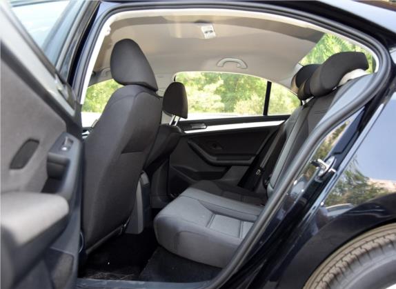 速腾 2015款 1.6L 自动时尚型 车厢座椅   后排空间