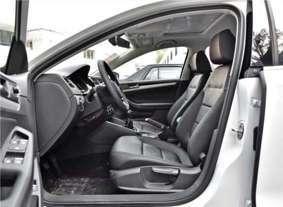 速腾 2018款 1.6L 手动舒适型 车厢座椅   前排空间
