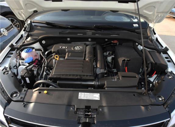 速腾 2018款 280TSI DSG舒适型 其他细节类   发动机舱