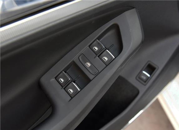 速腾 2018款 280TSI DSG舒适型 车厢座椅   门窗控制