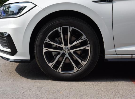 速腾 2019款 280TSI DSG R-Line 国V 其他细节类   前轮