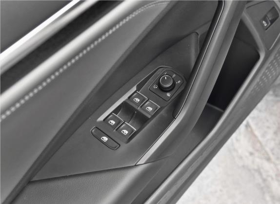速腾 2019款 280TSI DSG豪华型 国V 车厢座椅   门窗控制