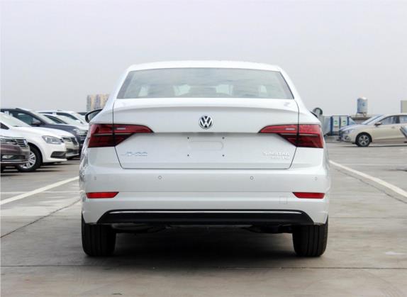 速腾 2019款 200TSI 手动舒适型 国V 外观   正后