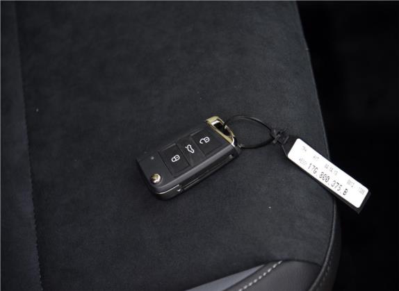 速腾 2019款 280TSI DSG豪华型 国VI 其他细节类   钥匙
