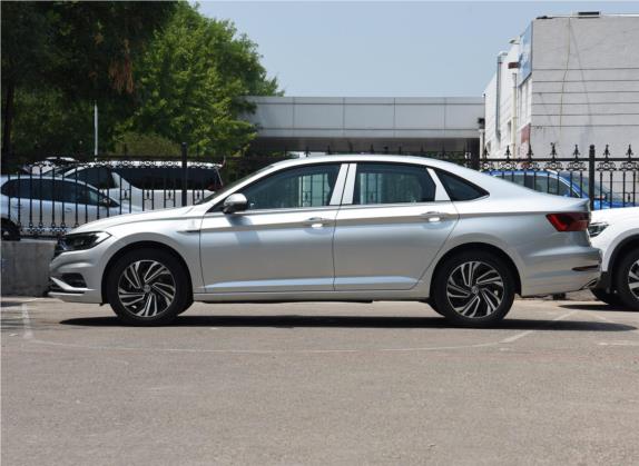 速腾 2019款 280TSI DSG豪华型 国VI 外观   正侧