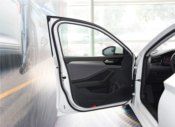 速腾 2020款 280TSI DSG舒适型 国V 车厢座椅   前门板