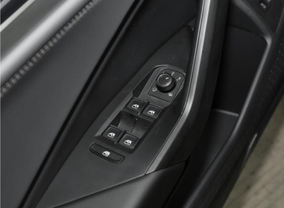 速腾 2021款 280TSI DSG舒适智联版 车厢座椅   门窗控制