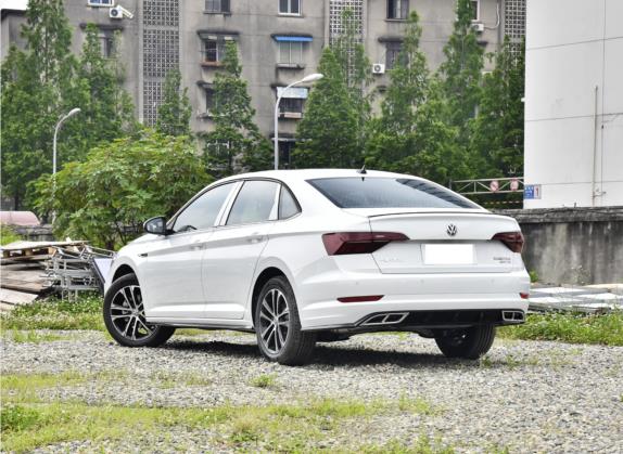 速腾 2021款 280TSI DSG R-Line智联版 外观   斜后