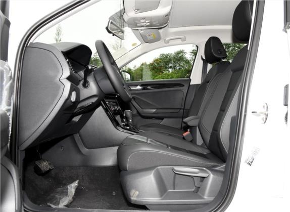 T-ROC探歌 2018款 280TSI DSG两驱舒适型 国V 车厢座椅   前排空间