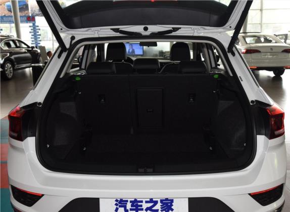 T-ROC探歌 2018款 280TSI DSG两驱舒适型 国VI 车厢座椅   后备厢