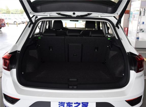 T-ROC探歌 2018款 280TSI DSG四驱舒适型 国VI 车厢座椅   后备厢