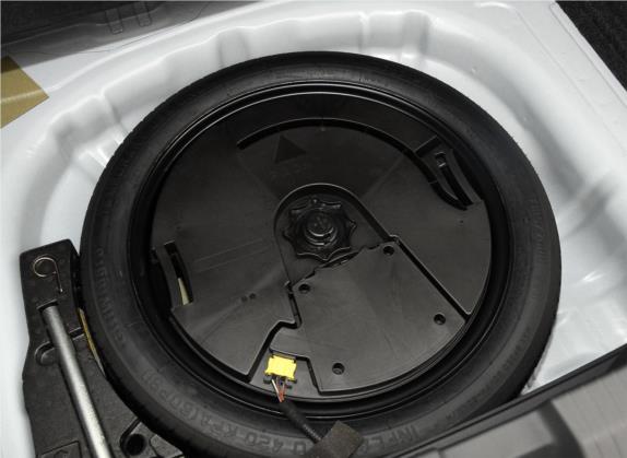 T-ROC探歌 2019款 280TSI DSG两驱R-Line Pro 其他细节类   备胎