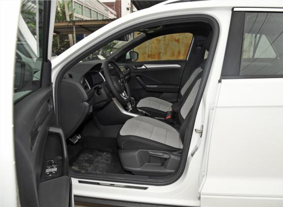 T-ROC探歌 2019款 280TSI DSG两驱R-Line Pro 车厢座椅   前排空间