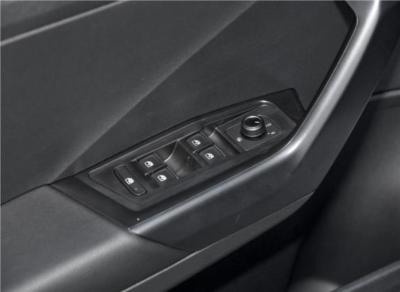 T-ROC探歌 2019款 280TSI DSG四驱舒适型 国V 车厢座椅   门窗控制