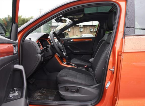 T-ROC探歌 2019款 280TSI DSG两驱豪华型 国VI 车厢座椅   前排空间