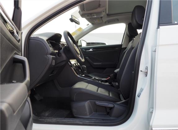 T-ROC探歌 2019款 280TSI DSG四驱舒适型 国VI 车厢座椅   前排空间