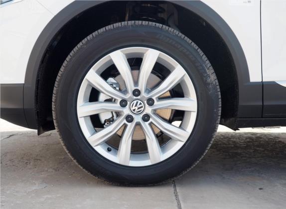 T-ROC探歌 2020款 280TSI DSG两驱进取型 其他细节类   前轮