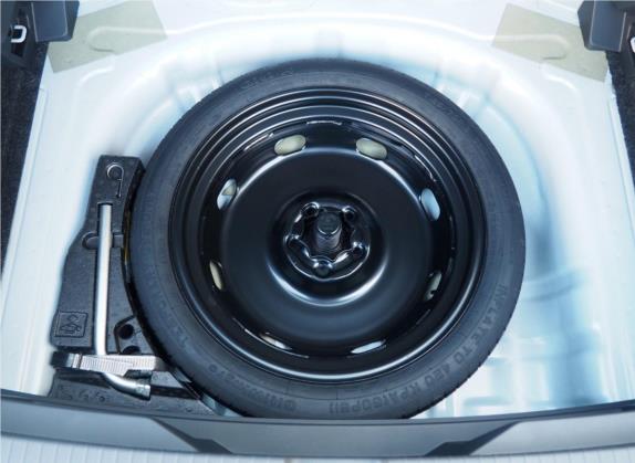 T-ROC探歌 2020款 280TSI DSG两驱进取型 其他细节类   备胎