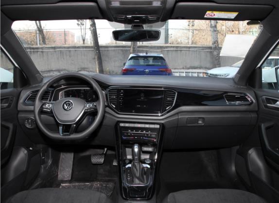 T-ROC探歌 2021款 280TSI DSG两驱豪华智联版 中控类   中控全图