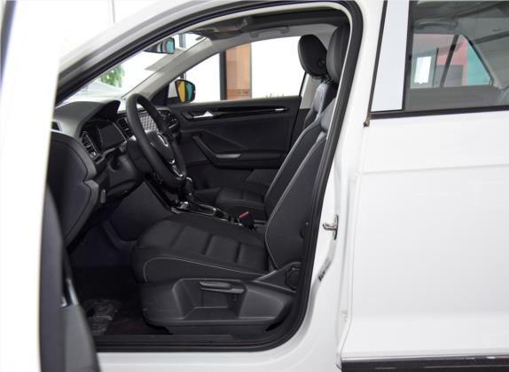 T-ROC探歌 2021款 改款 280TSI DSG两驱舒适智联版 车厢座椅   前排空间