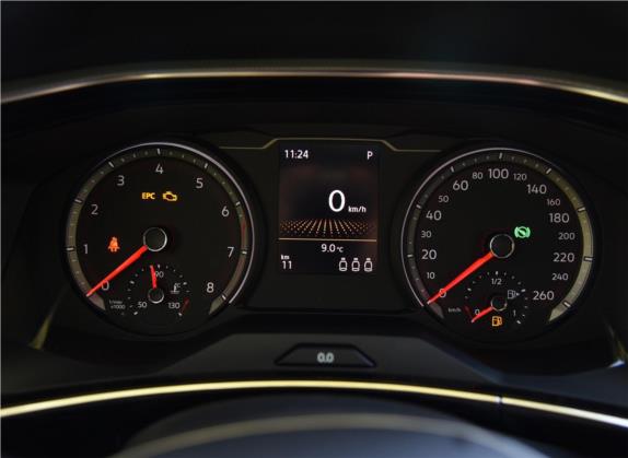 探岳 2019款 330TSI 两驱豪华型 国V 中控类   仪表盘
