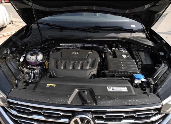 探岳 2019款 330TSI 两驱豪华型Plus 国VI 其他细节类   发动机舱