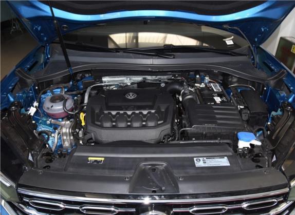 探岳 2020款 330TSI 两驱豪华智联版Pro 其他细节类   发动机舱