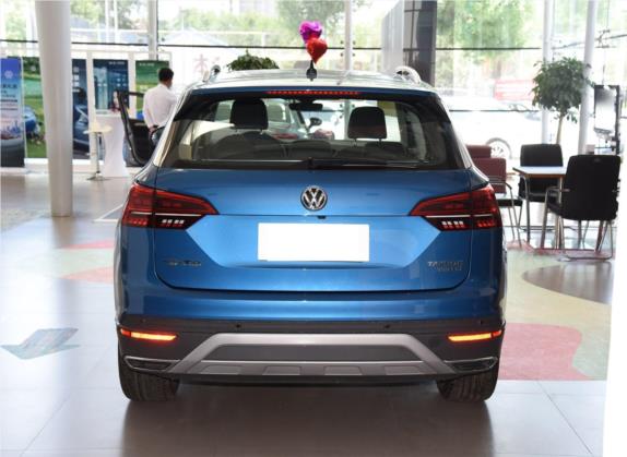 探岳 2020款 330TSI 两驱豪华智联版Pro 外观   正后
