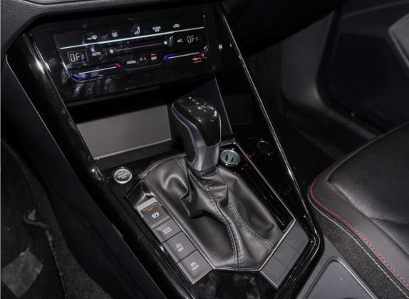 探岳 2021款 280TSI 两驱豪华智联版 中控类   挡把