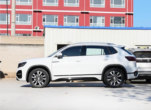 探岳 2022款 380TSI 四驱R-Line智联版 外观   正侧
