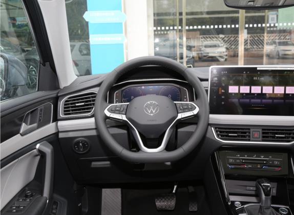 探岳 2023款 280TSI 两驱豪华Plus进阶版 中控类   驾驶位