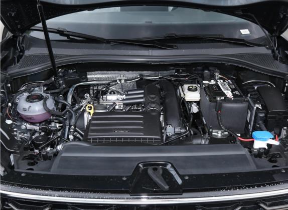 探岳 2023款 280TSI 两驱豪华Plus进阶版 其他细节类   发动机舱
