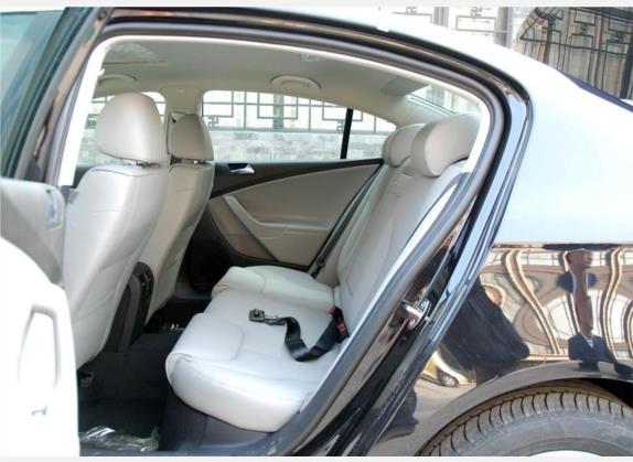 迈腾 2009款 2.0TSI DSG豪华型 车厢座椅   后排空间