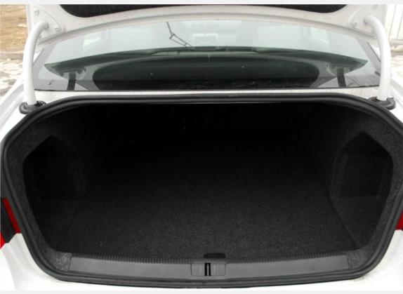迈腾 2010款 1.4TSI 精英型 车厢座椅   后备厢