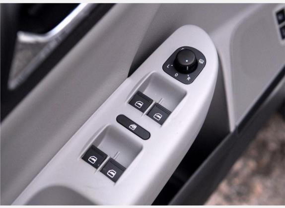 迈腾 2010款 1.4TSI 精英型 车厢座椅   门窗控制