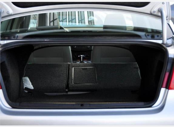 迈腾 2010款 1.4TSI 标准型 车厢座椅   后备厢