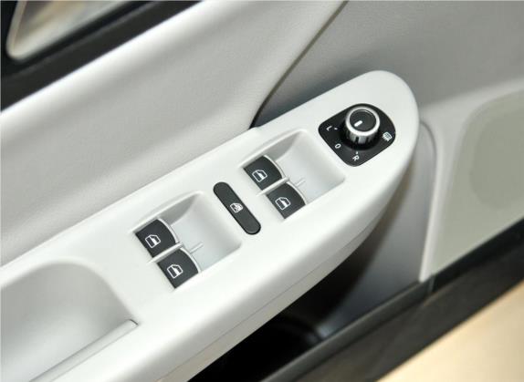 迈腾 2011款 1.4TSI 精英型 车厢座椅   门窗控制