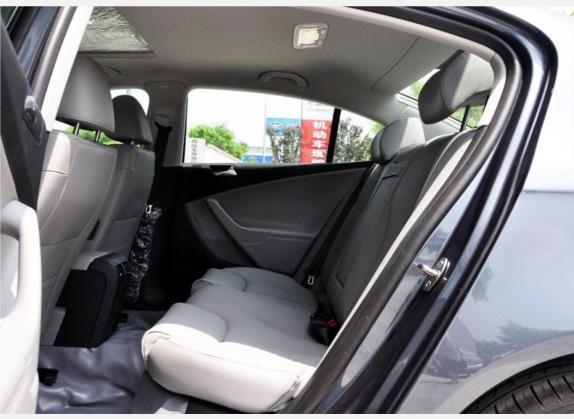 迈腾 2011款 1.8TSI DSG豪华型 车厢座椅   后排空间