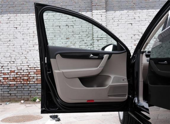 迈腾 2012款 2.0TSI 尊贵型 车厢座椅   前门板