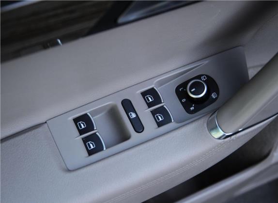 迈腾 2012款 2.0TSI 至尊型 车厢座椅   门窗控制