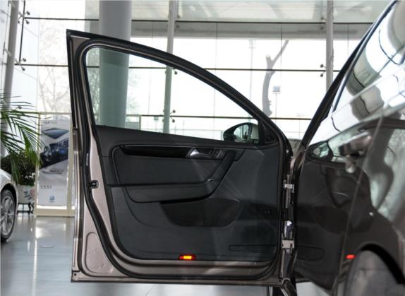 迈腾 2012款 改款 1.8TSI 豪华型 车厢座椅   前门板