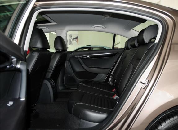 迈腾 2012款 改款 2.0TSI 豪华型 车厢座椅   后排空间
