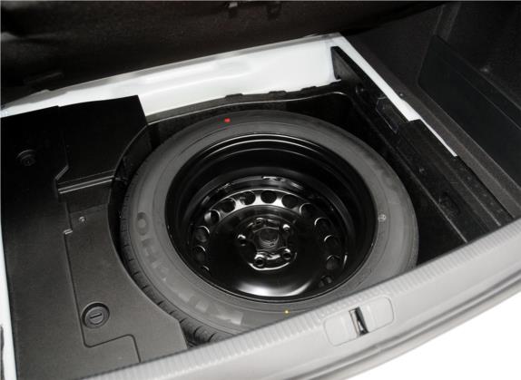 迈腾 2013款 1.8TSI 豪华型 其他细节类   备胎